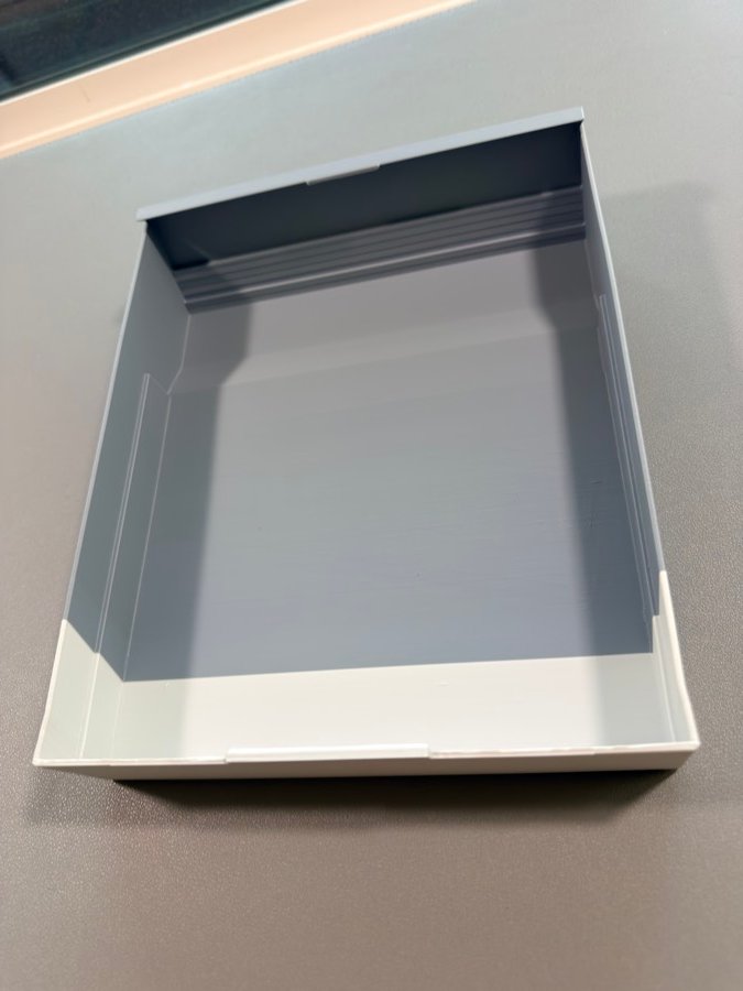 The base of the printed gift box